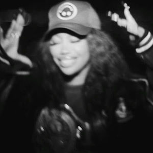 Meet your Posher, Nadia